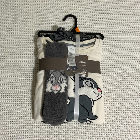 Disney pajama set women M medium 3 pieces top bottom and sucks puffy soft fleece - Picture 4 of 16